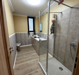 Apartament, 3 camere, 85 mp Bucuresti/Calea Victoriei