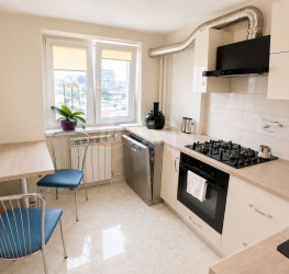 Apartament, 3 camere, 85 mp Bucuresti/Alba Iulia