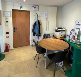 Apartament, 3 camere, 86 mp Bucuresti/Mitropolie