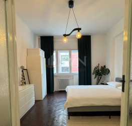 Apartament, 3 camere, 88 mp Bucuresti/Calea Victoriei