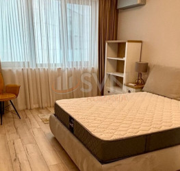 Apartament, 3 camere, 93 mp Bucuresti/P-ta Romana