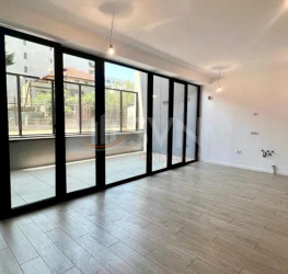 Apartament, 3 camere, 98 mp Bucuresti/Herastrau