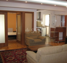 Apartament, 3 camere cu loc parcare exterior inclus Bucuresti/Herastrau