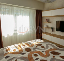Apartament, 3 camere cu loc parcare exterior inclus Bucuresti/Calea Victoriei