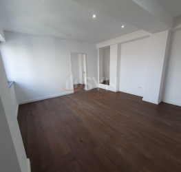 Apartament, 3 camere cu loc parcare exterior inclus Bucuresti/Polona