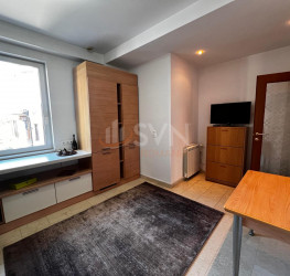 Apartament, 3 camere cu loc parcare exterior inclus Bucuresti/Primaverii