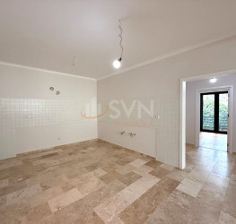 Apartament, 3 camere cu loc parcare exterior inclus Bucuresti/Tei