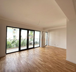Apartament, 3 camere cu loc parcare exterior inclus Bucuresti/Tei