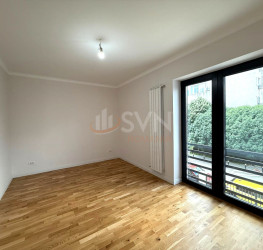 Apartament, 3 camere cu loc parcare exterior inclus Bucuresti/Tei