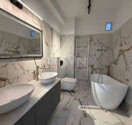 Apartament, 3 camere cu loc parcare exterior inclus Bucuresti/Tei