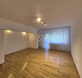 Apartament, 3 camere cu loc parcare exterior inclus Bucuresti/Cismigiu