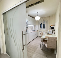 Apartament, 3 camere cu loc parcare exterior inclus Bucuresti/Brancoveanu