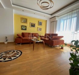 Apartament, 3 camere cu loc parcare exterior inclus Bucuresti/Sisesti