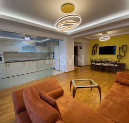 Apartament, 3 camere cu loc parcare exterior inclus Bucuresti/Sisesti