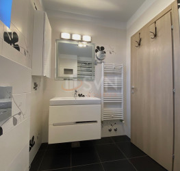 Apartament, 3 camere cu loc parcare exterior inclus Bucuresti/Sisesti