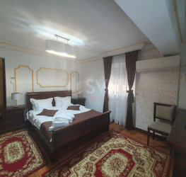Apartament, 3 camere cu loc parcare exterior inclus Bucuresti/Aviatiei