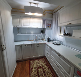 Apartament, 3 camere cu loc parcare exterior inclus Bucuresti/Aviatiei
