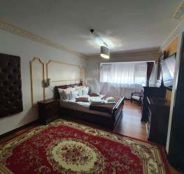 Apartament, 3 camere cu loc parcare exterior inclus Bucuresti/Aviatiei