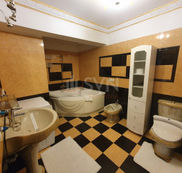 Apartament, 3 camere cu loc parcare exterior inclus Bucuresti/Aviatiei