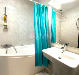 Apartament, 3 camere cu loc parcare exterior inclus Bucuresti/Herastrau