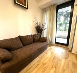 Apartament, 3 camere cu loc parcare exterior inclus Bucuresti/Herastrau