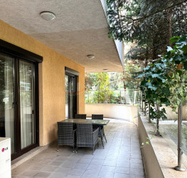 Apartament, 3 camere cu loc parcare exterior inclus Bucuresti/Herastrau