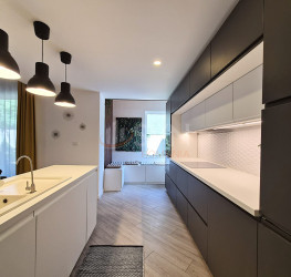 Apartament, 3 camere cu loc parcare exterior inclus Bucuresti/Pipera