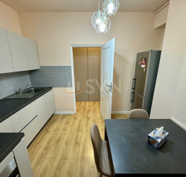 Apartament, 3 camere cu loc parcare exterior inclus Bucuresti/Sisesti