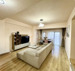 Apartament, 3 camere cu loc parcare exterior inclus Bucuresti/Sisesti