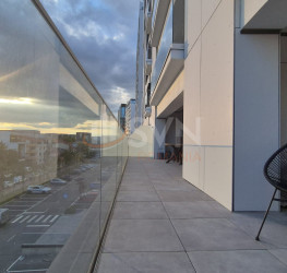 Apartament, 3 camere cu loc parcare exterior inclus Bucuresti/Cotroceni