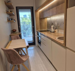 Apartament, 3 camere cu loc parcare exterior inclus Bucuresti/Herastrau