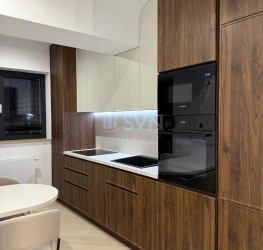 Apartament, 3 camere cu loc parcare exterior inclus Bucuresti/Pipera