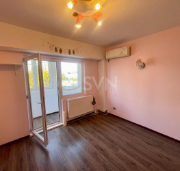 Apartament, 3 camere cu loc parcare exterior inclus Bucuresti/Aviatiei