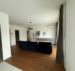 Apartament, 3 camere cu loc parcare exterior inclus Bucuresti/Baneasa