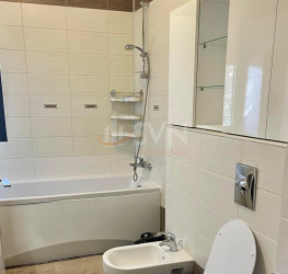 Apartament, 3 camere cu loc parcare exterior inclus Bucuresti/Barbu Vacarescu