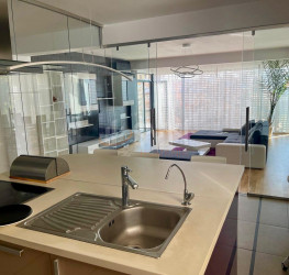 Apartament, 3 camere cu loc parcare exterior inclus Bucuresti/Barbu Vacarescu