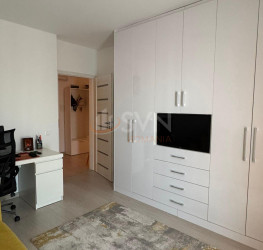 Apartament, 3 camere cu loc parcare exterior inclus Bucuresti/Lujerului