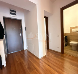 Apartament, 3 camere cu loc parcare exterior inclus Bucuresti/Eminescu