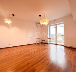 Apartament, 3 camere cu loc parcare exterior inclus Bucuresti/Eminescu
