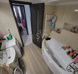 Apartament, 3 camere cu loc parcare exterior inclus Bucuresti/Ozana