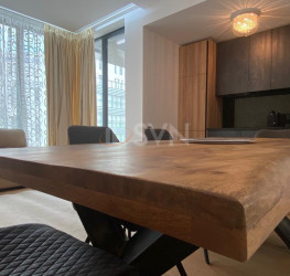 Apartament, 3 camere cu loc parcare exterior inclus Bucuresti/Herastrau