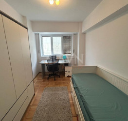 Apartament, 3 camere cu loc parcare exterior inclus Bucuresti/Turda