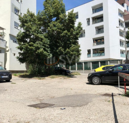 Apartament, 3 camere cu loc parcare exterior inclus Bucuresti/Turda