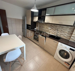 Apartament, 3 camere cu loc parcare exterior inclus Bucuresti/Turda