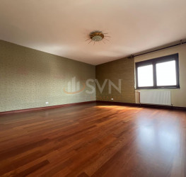 Apartament, 3 camere cu loc parcare exterior inclus Bucuresti/Sisesti