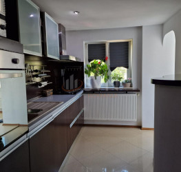 Apartament, 3 camere cu loc parcare exterior inclus Bucuresti/13 Septembrie