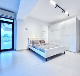 Apartament, 3 camere cu loc parcare exterior inclus Bucuresti/Baneasa