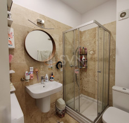 Apartament, 3 camere cu loc parcare exterior inclus Bucuresti/Timisoara