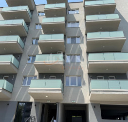 Apartament, 3 camere cu loc parcare exterior inclus Bucuresti/Sisesti