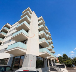 Apartament, 3 camere cu loc parcare exterior inclus Bucuresti/Sisesti